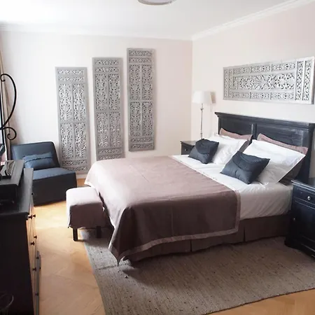 T3 Cosy Апартаменты *